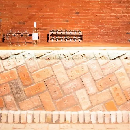 Habanska, Cely Dum Pouzdrany